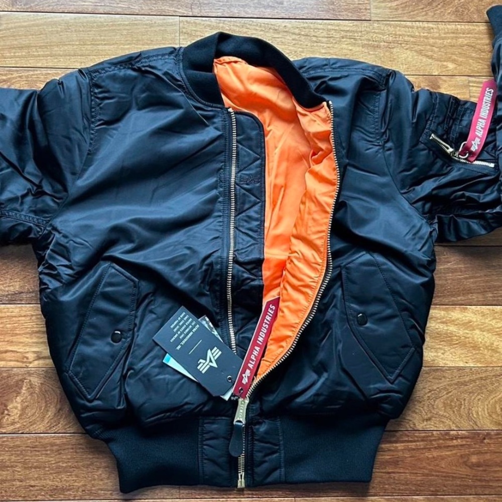 Alpha industries ma-1 bomber flight jacket new with tags size medium